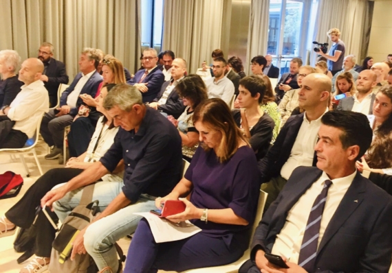 Tenutosi l’evento di presentazione del progetto Me.Co., – Mentoring e Comunità per lo sviluppo eco-sostenibile Tenutosi l’evento di presentazione del progetto Me.Co., – Mentoring e Comunità per lo sviluppo eco-sostenibile